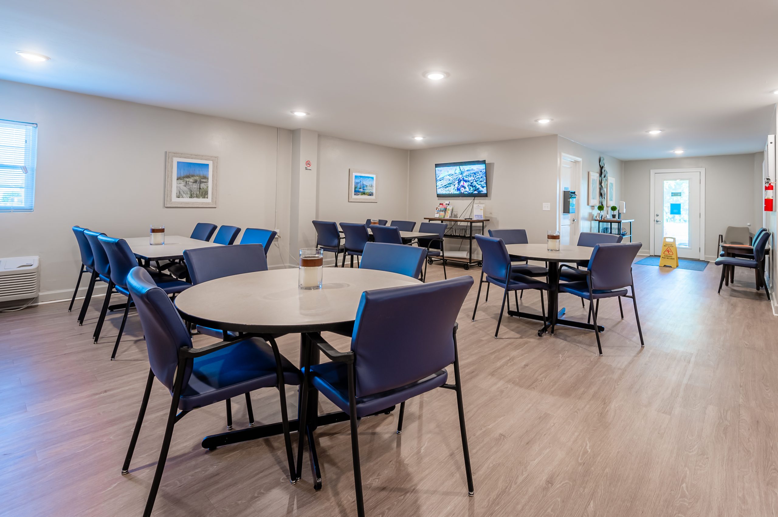 Dining room in Gregg Court Apartments